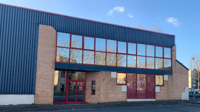 Entrepôt logistique à Paris